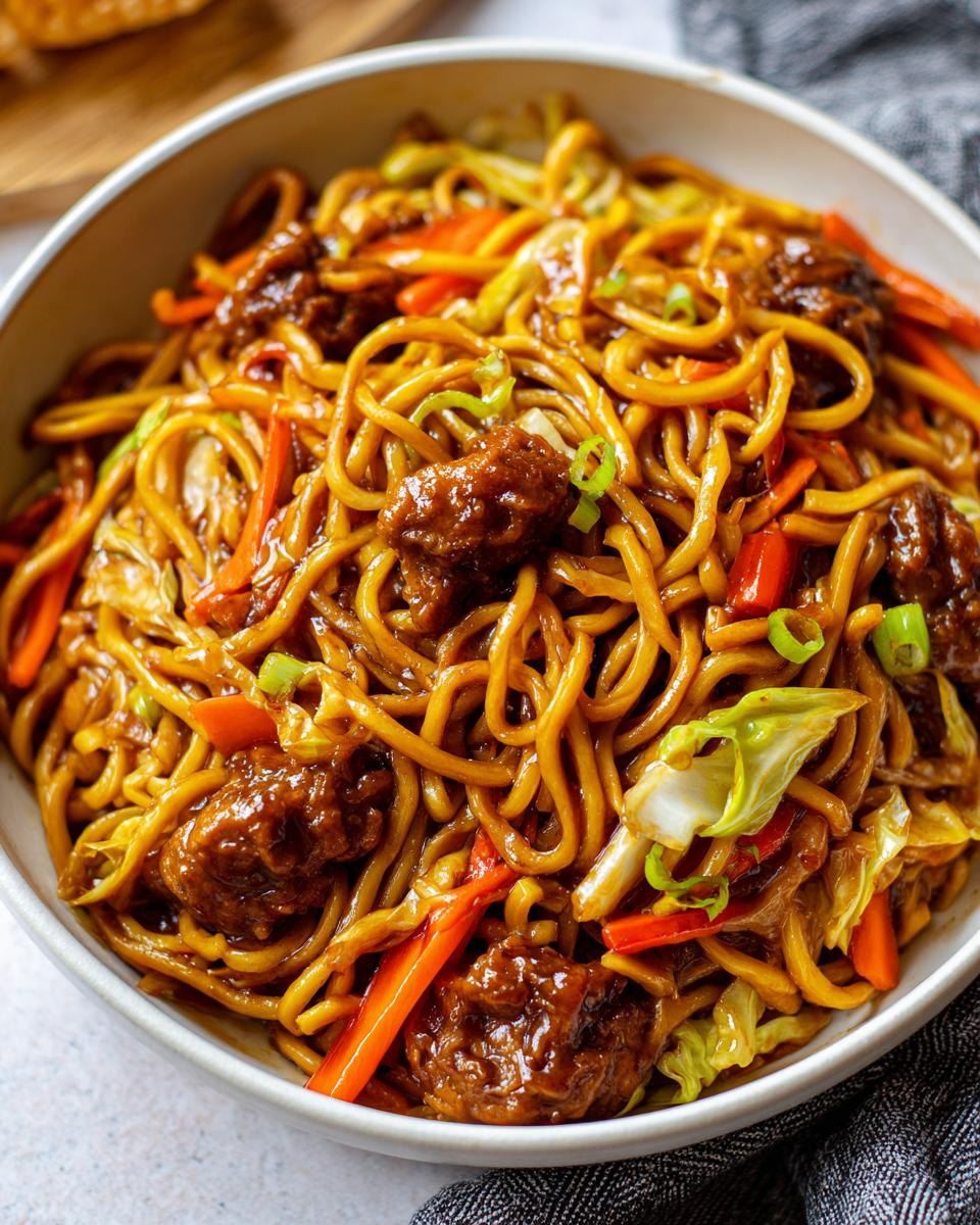 Speedy Chicken Lo Mein: A 30-Minute Delight 4 Easy Chicken Lo Mein 30-Minute Stir-Fry - detail 1