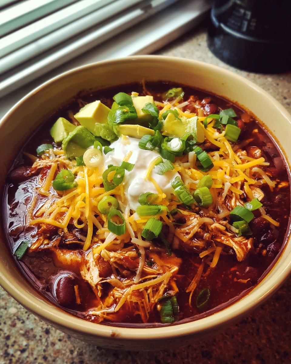 Amazing 8-Serving Loaded Chicken Chili 4 Loaded chicken chili - detail 1