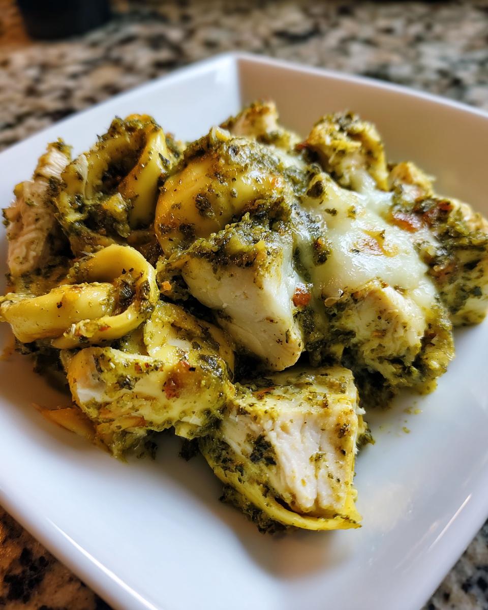 Pesto Chicken Tortellini Bake: 1 Great Meal 4 pesto chicken tortellini bake - detail 1